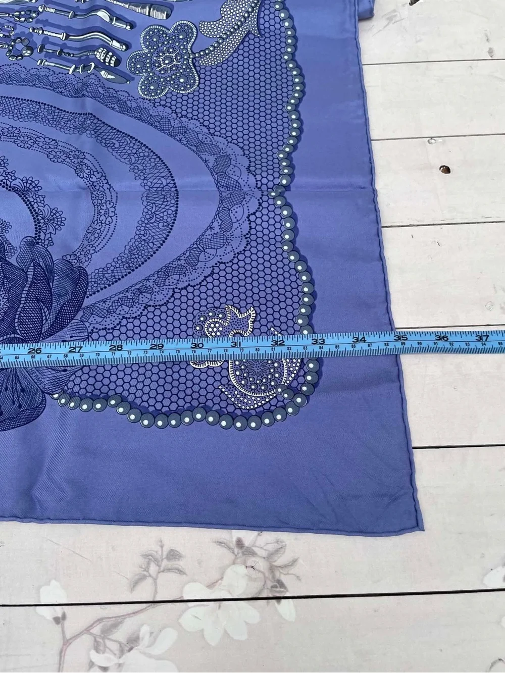 Hermes Lavender and Purple Silk Scarf - Picture 15 of 15